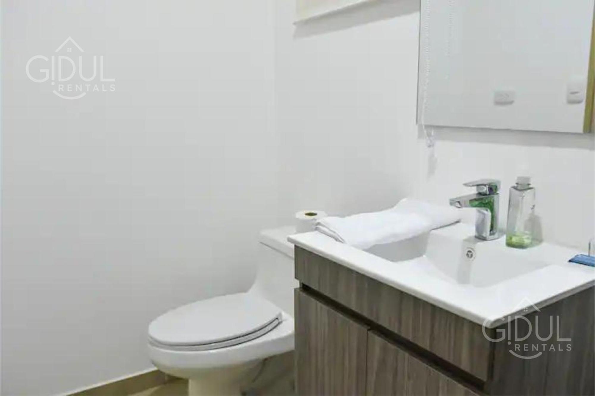 The Downtown - 3 A/c Bedroom + Wifi * San Salvador
